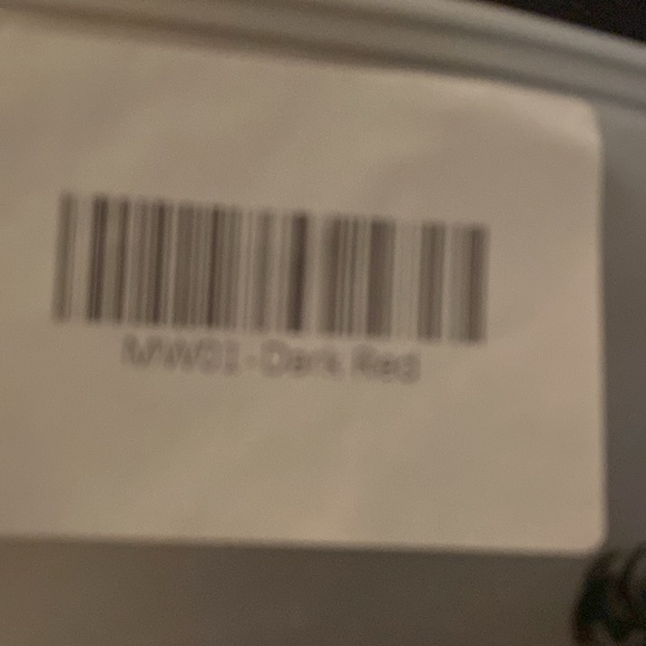 New in original Packaging. Juvabun 6” Ponytail Extension in Dark Red - Picture 8 of 8